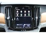 Volvo V90 B4 198PK Momentum Business | Adapt. Cruise | Trekhaak | Draadloze telefoonlader | Verw. Stoel & Stuurwiel | Leder |