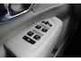 Volvo V90 B4 198PK Momentum Business | Adapt. Cruise | Trekhaak | Draadloze telefoonlader | Verw. Stoel & Stuurwiel | Leder |
