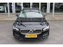 Volvo V90 B4 198PK Momentum Business | Adapt. Cruise | Trekhaak | Draadloze telefoonlader | Verw. Stoel & Stuurwiel | Leder |