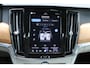 Volvo V90 B4 198PK Momentum Business | Adapt. Cruise | Trekhaak | Draadloze telefoonlader | Verw. Stoel & Stuurwiel | Leder |
