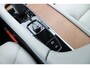 Volvo V90 B4 198PK Momentum Business | Adapt. Cruise | Trekhaak | Draadloze telefoonlader | Verw. Stoel & Stuurwiel | Leder |