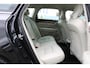 Volvo V90 B4 198PK Momentum Business | Adapt. Cruise | Trekhaak | Draadloze telefoonlader | Verw. Stoel & Stuurwiel | Leder |