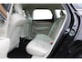Volvo V90 B4 198PK Momentum Business | Adapt. Cruise | Trekhaak | Draadloze telefoonlader | Verw. Stoel & Stuurwiel | Leder |