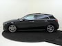 Mercedes-Benz A-klasse 180 AMG Line / Achteruitrijcamera / Panoramadak