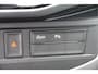 Volkswagen Transporter 2.0 TDI L2 BULLI DC-5P, AUT. LED, LEDER, TREKHAAK, STOELVERWARMING, ADAPT. CRUISE, DIGITAL COCKPIT, CAMERA, AIRCO, PARKEERSENSOREN, DUBBELE CABINE, DUBBEL CABINE, NL AUTO, NAP
