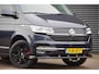 Volkswagen Transporter 2.0 TDI L2 BULLI DC-5P, AUT. LED, LEDER, TREKHAAK, STOELVERWARMING, ADAPT. CRUISE, DIGITAL COCKPIT, CAMERA, AIRCO, PARKEERSENSOREN, DUBBELE CABINE, DUBBEL CABINE, NL AUTO, NAP