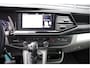 Volkswagen Transporter 2.0 TDI L2 BULLI DC-5P, AUT. LED, LEDER, TREKHAAK, STOELVERWARMING, ADAPT. CRUISE, DIGITAL COCKPIT, CAMERA, AIRCO, PARKEERSENSOREN, DUBBELE CABINE, DUBBEL CABINE, NL AUTO, NAP