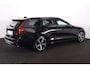 Volvo V60 T6 Recharge AWD Plus Dark - Panorama/schuifdak - IntelliSafe Assist & Surround - 360º Camera - Harman/Kardon audio - Verwarmde voorstoelen, stuur & achterbank - Parkeersensoren voor & achter - Elektr. bedienb. voorstoelen met geheugen - Head up display - Extra getint glas - 19' LMV