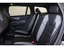 Volvo V60 T6 Recharge AWD Plus Dark - Panorama/schuifdak - IntelliSafe Assist & Surround - 360º Camera - Harman/Kardon audio - Verwarmde voorstoelen, stuur & achterbank - Parkeersensoren voor & achter - Elektr. bedienb. voorstoelen met geheugen - Head up display - Extra getint glas - 19' LMV