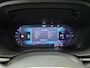 Volvo XC60 T8 Plug-in AWD Ultra Black Edition | Luchtvering | 360 Camera | Panoramadak | 21" | Trekhaak