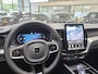 Volvo XC60 T8 Plug-in AWD Ultra Black Edition | Luchtvering | 360 Camera | Panoramadak | 21" | Trekhaak