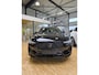 Volvo XC60 T8 Plug-in AWD Ultra Black Edition | Luchtvering | 360 Camera | Panoramadak | 21" | Trekhaak