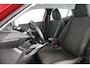 Peugeot e-2008 EV Active Pack 50 kWh Apple CarPlay Climate Control 16"