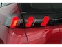Peugeot e-2008 EV Active Pack 50 kWh Apple CarPlay Climate Control 16"