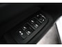 Volvo XC60 T6 Plug-in hybrid AWD Plus Black Edition | Achterbank verwarmd | Apple Carplay/Android Auto|telefoonintegratie premium | Audio installatie premium