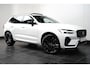 Volvo XC60 T6 Plug-in hybrid AWD Plus Black Edition | Achterbank verwarmd | Apple Carplay/Android Auto|telefoonintegratie premium | Audio installatie premium