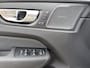 Volvo XC60 T6 Plug-in hybrid AWD Plus Black Edition Luchtvering | Head up Display | Panoramadak | Achterbank verwarmd | Apple Carplay/Android Auto|telefoonintegratie premium | Audio installatie premium