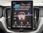 Volvo XC60 T6 Plug-in hybrid AWD Plus Black Edition Luchtvering | Head up Display | Panoramadak | Achterbank verwarmd | Apple Carplay/Android Auto|telefoonintegratie premium | Audio installatie premium