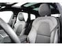 Volvo XC60 T6 Plug-in hybrid AWD Plus Black Edition | Achterbank verwarmd | Apple Carplay/Android Auto|telefoonintegratie premium | Audio installatie premium