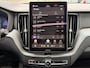 Volvo XC60 T6 Plug-in hybrid AWD Plus Black Edition Luchtvering | Head up Display | Panoramadak | Achterbank verwarmd | Apple Carplay/Android Auto|telefoonintegratie premium | Audio installatie premium