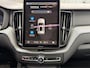 Volvo XC60 T6 Plug-in hybrid AWD Plus Black Edition Luchtvering | Head up Display | Panoramadak | Achterbank verwarmd | Apple Carplay/Android Auto|telefoonintegratie premium | Audio installatie premium