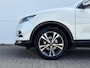 Nissan Qashqai 1.3 DIG-T Design Edition / Airco (automatisch) / Cruise control / Panoramadak / Navigatiesysteem full map /