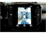 Volvo XC40 1.5 T4 155kW/211pk DCT7 Recharge R-Design PANORAMADAK + PILOT ASSIST + SPORTSTOELEN + 360 CAMERA + HARMAN/KARDON + ADAPT.CRUISE + LANE ASSIST + BLIS + KEYLESS ENTRY&GO + MISTLAMPEN VOOR + PARKSENSOREN + 19" LM-VELGEN!!