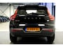 Volvo XC40 1.5 T4 155kW/211pk DCT7 Recharge R-Design PANORAMADAK + PILOT ASSIST + SPORTSTOELEN + 360 CAMERA + HARMAN/KARDON + ADAPT.CRUISE + LANE ASSIST + BLIS + KEYLESS ENTRY&GO + MISTLAMPEN VOOR + PARKSENSOREN + 19" LM-VELGEN!!