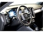 Volvo XC40 1.5 T4 155kW/211pk DCT7 Recharge R-Design PANORAMADAK + PILOT ASSIST + SPORTSTOELEN + 360 CAMERA + HARMAN/KARDON + ADAPT.CRUISE + LANE ASSIST + BLIS + KEYLESS ENTRY&GO + MISTLAMPEN VOOR + PARKSENSOREN + 19" LM-VELGEN!!
