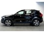 Volvo XC40 1.5 T4 155kW/211pk DCT7 Recharge R-Design PANORAMADAK + PILOT ASSIST + SPORTSTOELEN + 360 CAMERA + HARMAN/KARDON + ADAPT.CRUISE + LANE ASSIST + BLIS + KEYLESS ENTRY&GO + MISTLAMPEN VOOR + PARKSENSOREN + 19" LM-VELGEN!!