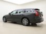 Volvo V60 T6 340pk Inscription / Panorama dak / Trekhaak / Stoel/- en stuurverwaming / Elektrisch verstelbare stoelen / Apple carplay/Android auto / Keyless entry /