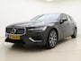 Volvo V60 T6 340pk Inscription / Panorama dak / Trekhaak / Stoel/- en stuurverwaming / Elektrisch verstelbare stoelen / Apple carplay/Android auto / Keyless entry /