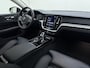 Volvo V60 T6 340pk Inscription / Panorama dak / Trekhaak / Stoel/- en stuurverwaming / Elektrisch verstelbare stoelen / Apple carplay/Android auto / Keyless entry /