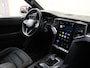 Volkswagen Amarok 3.0 TDI V6 204pk 4Motion Aventura | Harman / Kardon | Roll bar | 360 Camera | Treeplanken | Klep met Gasveer | Trekhaak |