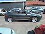 Peugeot 307 CC 2.0-16V OXYGO Zeer lux,s Airco ecc, NL auto met groot beeld nav