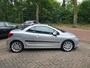 Peugeot 207 CC 1.6 VTi | AUTOMAAT | 2E EIGENAAR | 12MND GARANTIE | AIRCO | LMV |