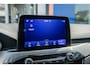 Ford Kuga 2.5 PHEV Titanium | Trekhaak | Keyless entry/Start | Achteruitrijcamera | Stoel/Stuurwiel Verwarming | Navigatiesysteem full map | Achteruitrijcamera | Airco (automatisch) | Keyless entry