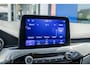 Ford Kuga 2.5 PHEV Titanium | Trekhaak | Keyless entry/Start | Achteruitrijcamera | Stoel/Stuurwiel Verwarming | Navigatiesysteem full map | Achteruitrijcamera | Airco (automatisch) | Keyless entry