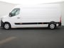 Renault Master T35 2.3 dCi 135Pk L3H2 Comfort | Navigatie | Airco | Betimmering | Parkeersensoren Achter | Achteruitrijcamera | Cruise Control & Snelheidsbegrenzer | Lederen Bekleding | DAB Radio |