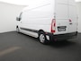 Renault Master T35 2.3 dCi 135Pk L3H2 Comfort | Navigatie | Airco | Betimmering | Parkeersensoren Achter | Achteruitrijcamera | Cruise Control & Snelheidsbegrenzer | Lederen Bekleding | DAB Radio |
