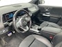 Mercedes-Benz GLA 200 D Solution AMG Memory Pano.dak Stoelverw. Business Orig.NL Dealer-Onderhouden!