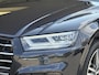 Audi Q5 55 TFSI e quattro S line 367pk | VOL! | Panoramadak | Trekhaak wegklapbaar | Matrix LED | 360 graden camera | Geheugenstoel | Luchtvering | Head up Display | Stoelverwarming | Virtual cockpit | Adaptive cruise control | Massagestoel