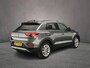 Volkswagen T-Roc Life Edition 1.5 TSI 150pk DSG Automaat Adaptive cruise control, Achteruitrijcamera, LED koplampen, App connect, Parkeersensoren, Airco, DAB, Radio