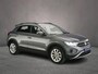 Volkswagen T-Roc Life Edition 1.5 TSI 150pk DSG Automaat Adaptive cruise control, Achteruitrijcamera, LED koplampen, App connect, Parkeersensoren, Airco, DAB, Radio