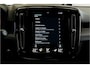 Volvo XC40 1.5 T4 Recharge 155kW/211pk DCT7 R-Design LEER/ALCANTARA + ADAPT.CRUISE + NAVI SENSUS + LANE ASSIST + PILOT ASSIST + STOEL-&STUURVERWARMING + CAMERA + KEYLESS ENTRY&GO + EL.TREKHAAK + PARKSENSOREN V&A + 19” LM-VELGEN!!