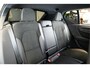 Volvo XC40 1.5 T4 Recharge 155kW/211pk DCT7 R-Design LEER/ALCANTARA + ADAPT.CRUISE + NAVI SENSUS + LANE ASSIST + PILOT ASSIST + STOEL-&STUURVERWARMING + CAMERA + KEYLESS ENTRY&GO + EL.TREKHAAK + PARKSENSOREN V&A + 19” LM-VELGEN!!
