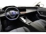 Peugeot e-308 Allure EV 54 kWh 100% Elektrisch | Adaptive Cruise Control | Climate Control | Camera | Navigatie | Apple Carplay & Android Auto | Full LED |18'' Lichtmetalen velgen