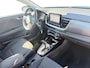 Kia Stonic 1.0 T-GDi MHEV DynamicLine | Automaat | Cruise Control | Climate Control | Camera | Navigatie | LM Velgen |