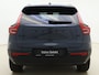 Volvo XC40 B3 177pk Plus Black Edition / Harman en kardon audio / Stoel/- en stuurverwarming / Elektrisch verstelbare stoelen /