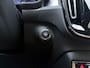 Volvo XC40 B3 177pk Plus Black Edition / Harman en kardon audio / Stoel/- en stuurverwarming / Elektrisch verstelbare stoelen /